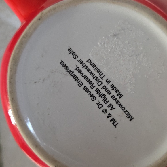 UNIVERSAL STUDIOS DR SEUESS COFFEE MUG - Picture 4 of 4